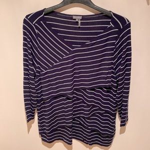 Vince Camuto navy and grey 3/4 sleeve top.